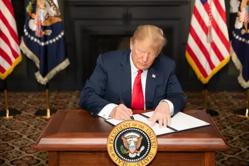 Trump's Iran Deal Leaves Out Nuclear Weapons, Missiles, and Hezbollah