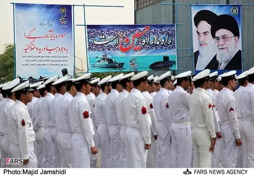 Iran Recloses Hormuz Hours After Trump Signed the Deal to Open It