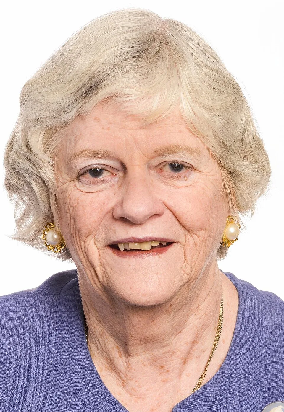 Official portrait of Ann Widdecombe as an MEP