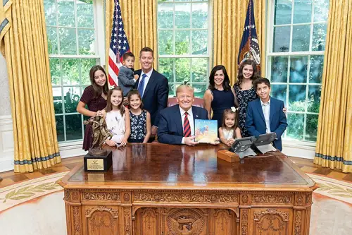 Your Tax Dollars Funded a Boeing-Sponsored Duffy Family Vacation Show