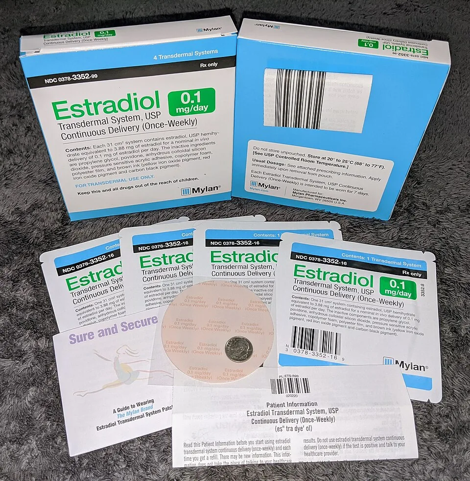 Generic estradiol (Mylan) 0.1 mg per day once-weekly transdermal systems