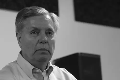 Lindsey Graham, 71, Dies of Brief and Sudden Illness at Capitol Hill Home