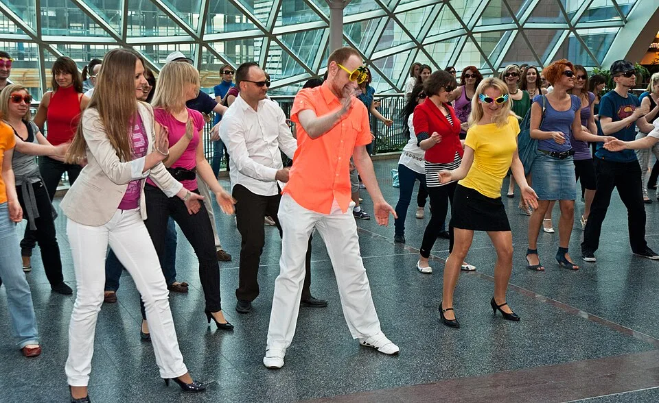 Warszawa, Złote Tarasy, Salsa flash mob