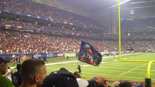 Airman Dies Falling Into Alamodome Pregame Show, Kickoff Delayed 10 Minutes