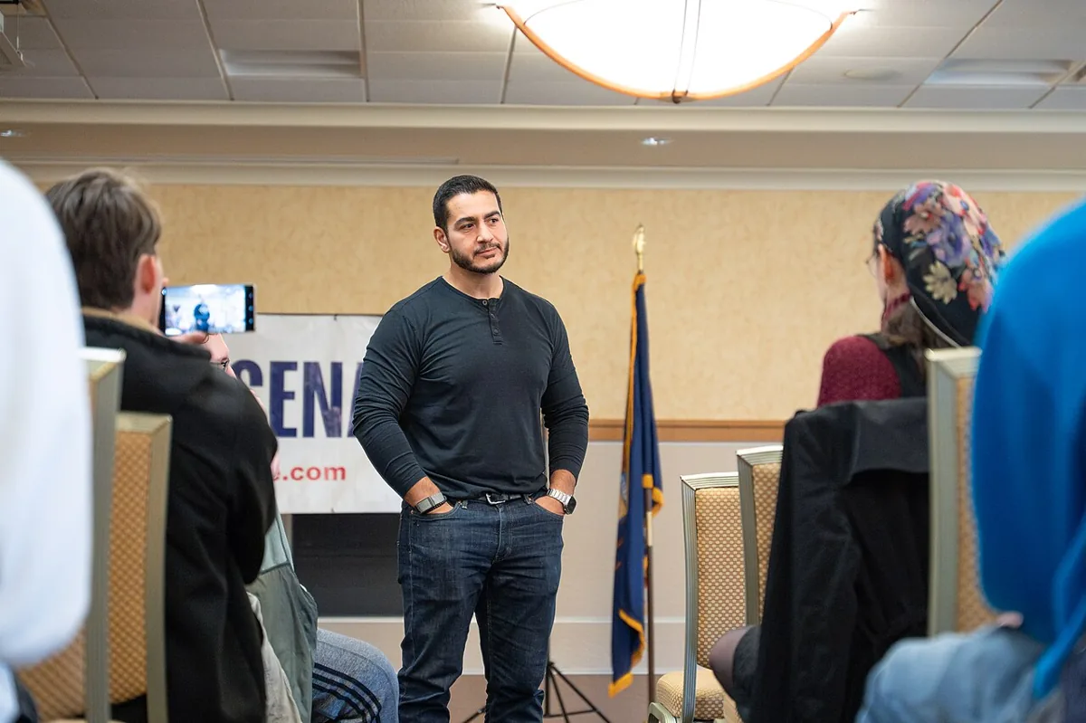 Abdul El-Sayed meet-and-greet by Conlan Houston 2