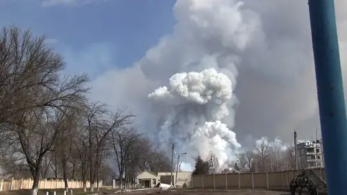 Russia Blows Up a Mall in Zelenskyy's Hometown, Kills 15