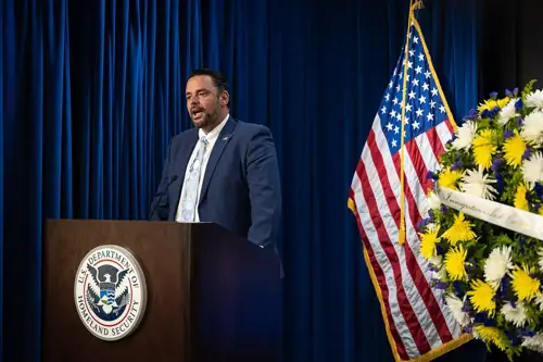 ICE Killed a Man With No Criminal Record. Their Cameras Were Off.