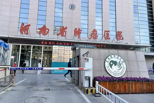 While Trump Tweets, China Is Engineering the Cure for Cancer