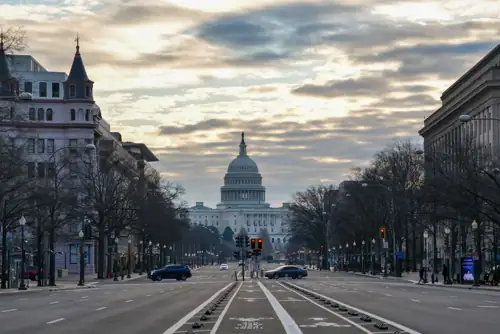 U.S. Bombs Iran as Congress Packs for Vacation