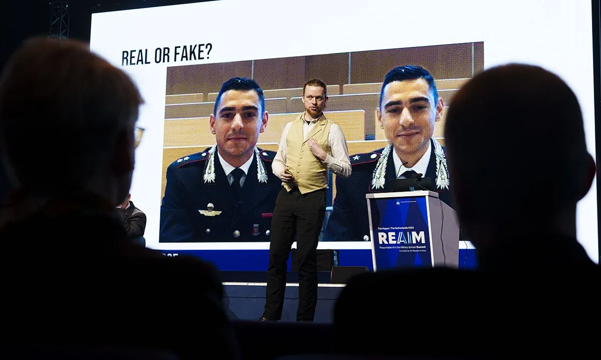 Deepfake