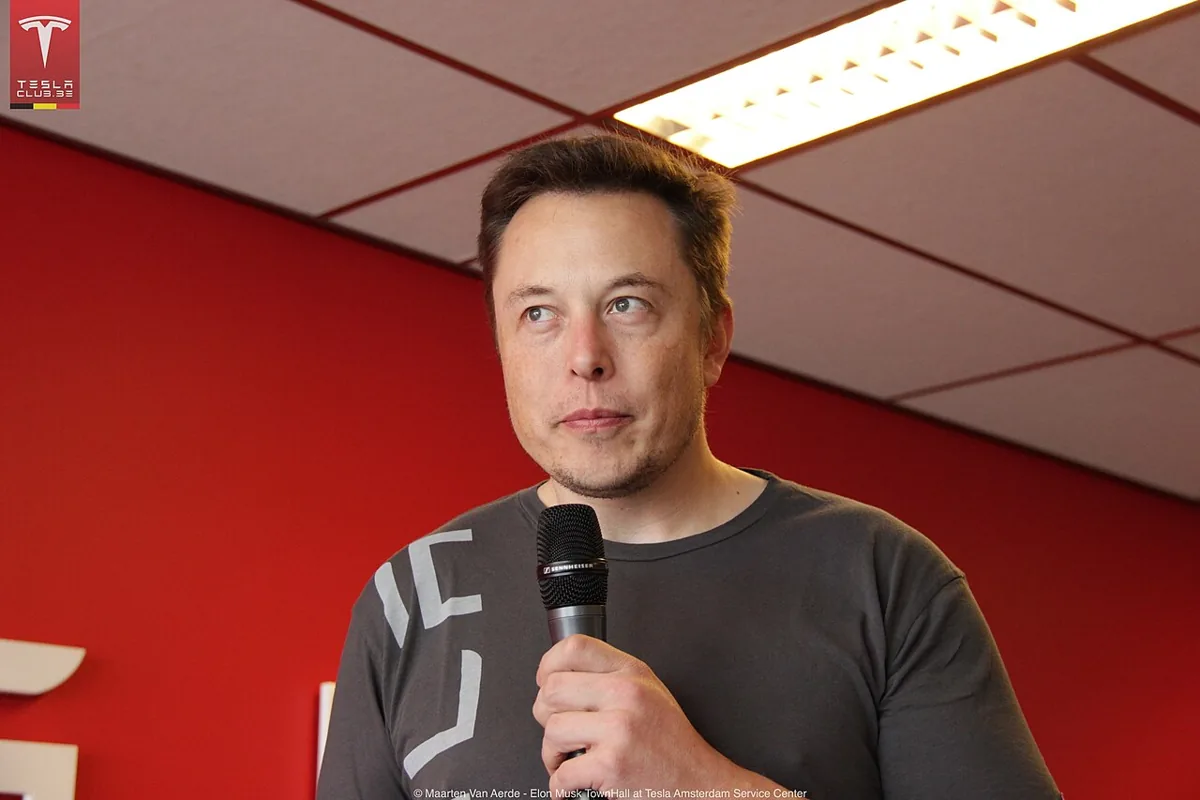 Elon Musk (12271217906)