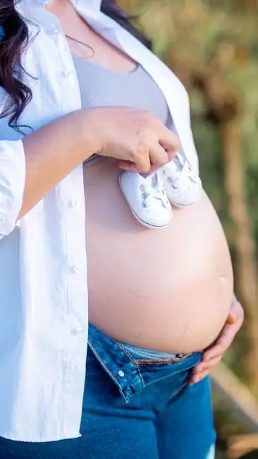 Surrogate Gives Birth in Texas After Parents Ordered Abortion. Now She Can't Hold the Baby.