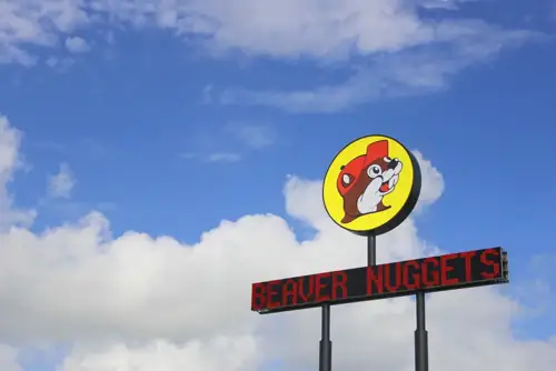 World Cup Tourists Are Losing Their Minds Over Free Refills and Buc-ee's