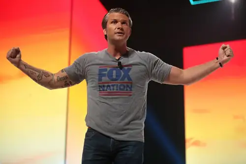 Hegseth Launches DOJ Taskforce to Hunt Reporters' Sources