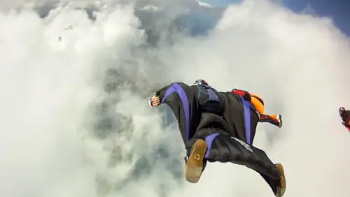 Wingsuit Fails at 700 Feet, BASE Jumper Dies in Utah Canyon