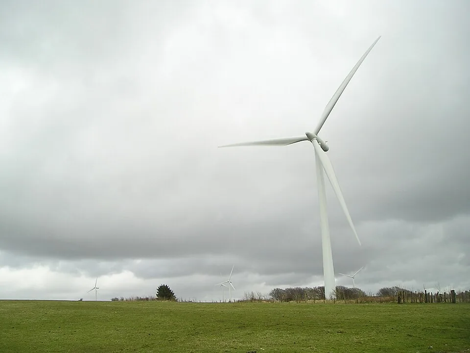 Alltwalis Wind Farm - geograph.org.uk - 4899084