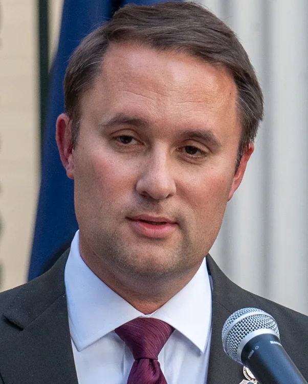 Jason Miyares (cropped)