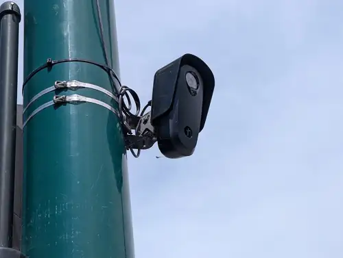Florida Just Banned Flock Cameras After a Cop Stalked His Ex 2,000 Times