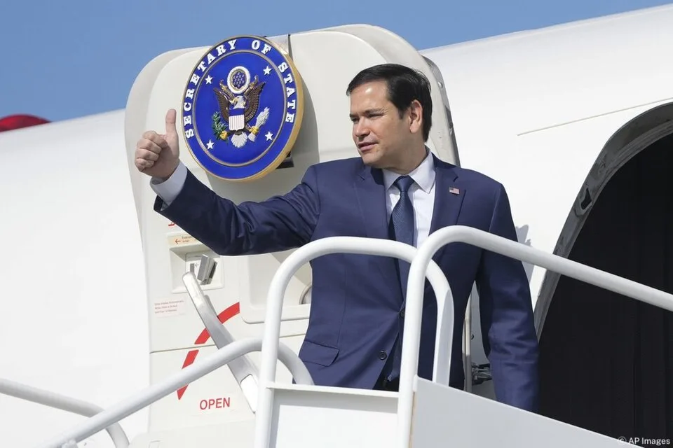Secretary Marco Rubio aboard Air Force Three
