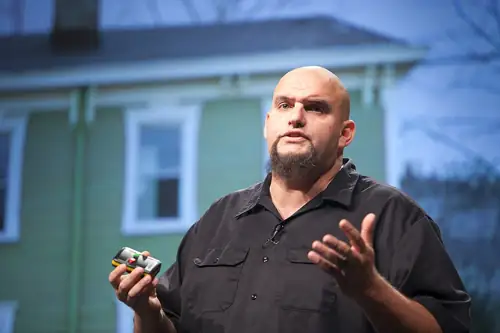 Fetterman Calls Himself a 'Lifelong Republican,' Confirms Everyone's Suspicions