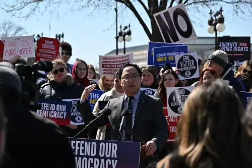 Republicans Want to Backdoor Voter ID Into the Budget. Again.