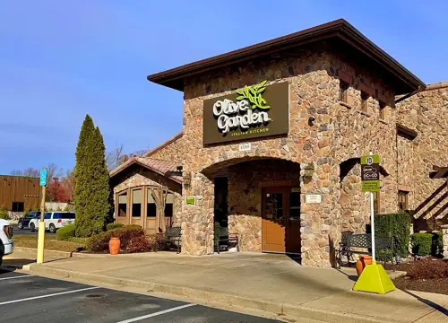 Republicans Are Using an Olive Garden Pasta Pass to Argue for Voter ID