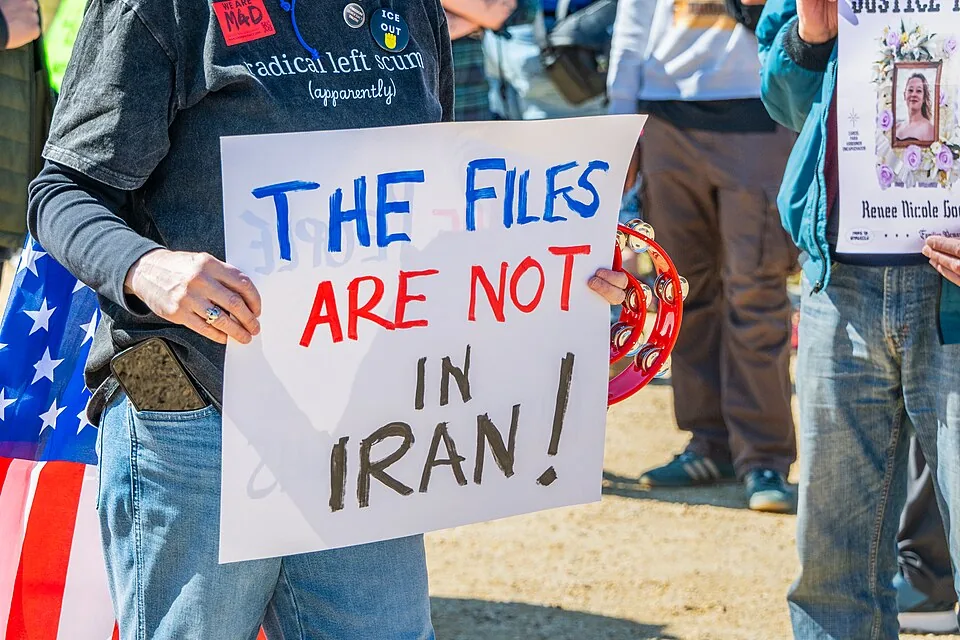 The files are not in Iran (55131466853)