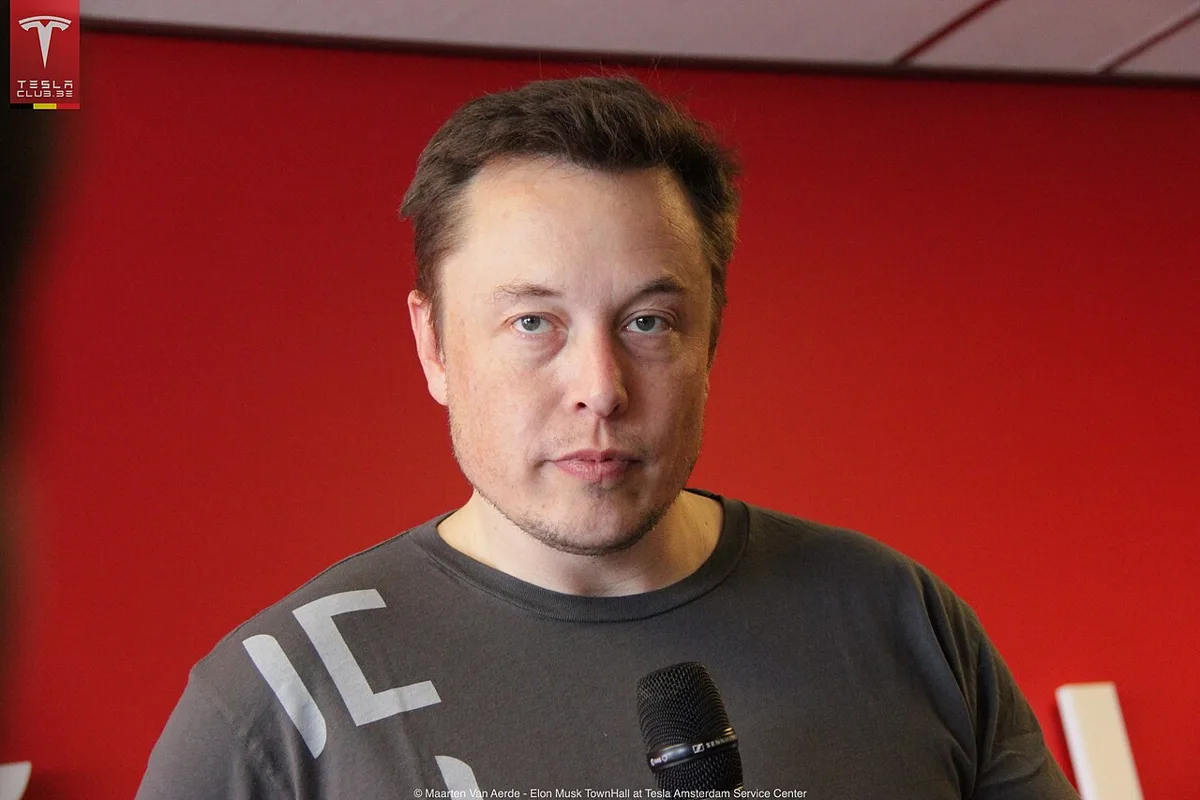 Elon Musk (12271223586)