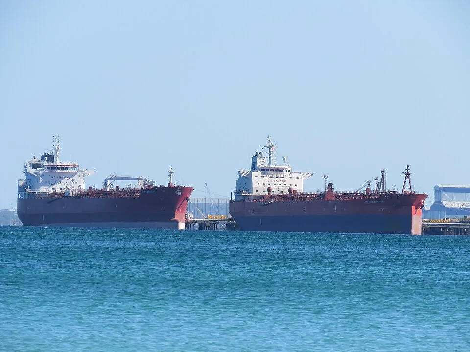Oil & Chemical Tanker STI Seneca and Oil Products Tanker Celsius Richmond at BP Oil Refinery Jetty, Kwinana, December 2021