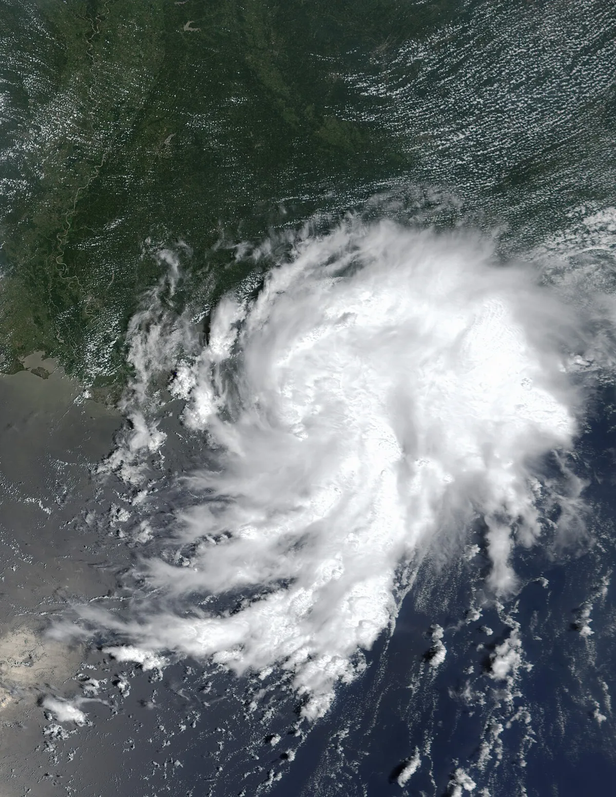 Bertha 2002-08-04 1700Z
