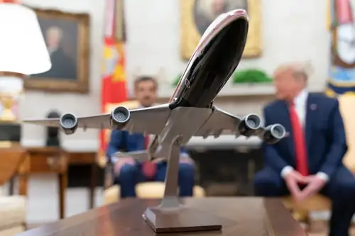 Trump's First Flight on Qatar's $400M Gift to America