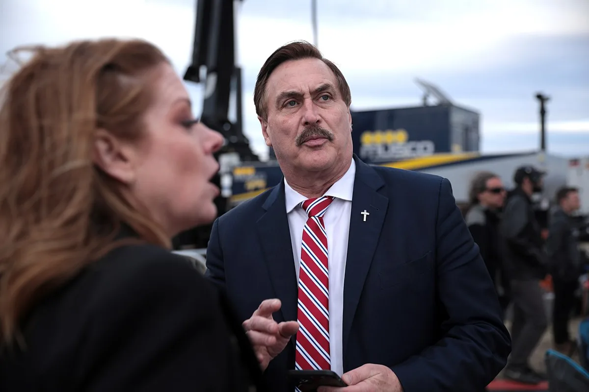 Mike Lindell (51825786229)