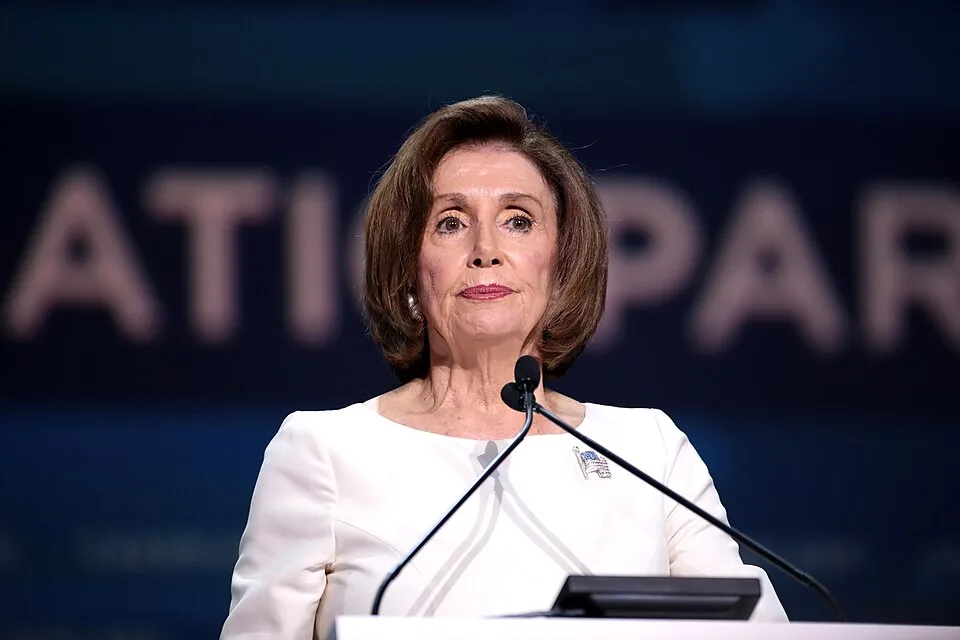 Nancy Pelosi (47998984512)