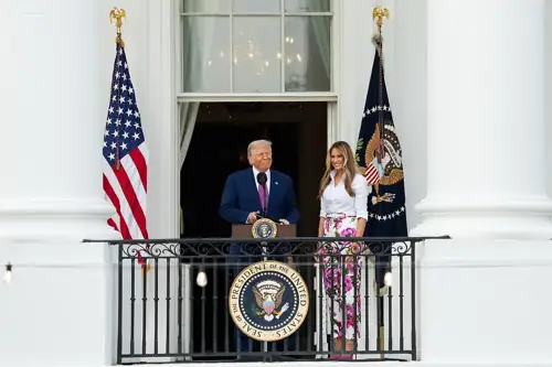 Trump's New Rule Would Kill Half of NIH Cancer Trials to Stop 'Anti-American' Science
