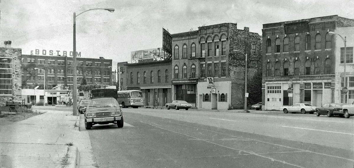 Bostrom Chicago 1978