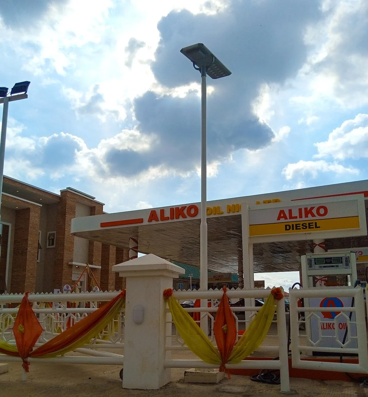 Aliko Dangote Petroleum Company 04
