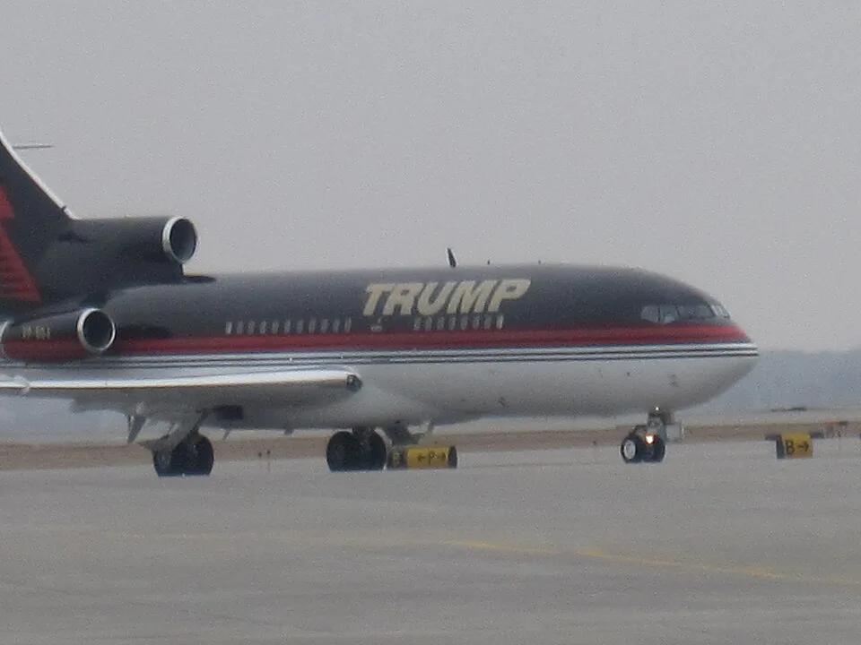 Trump plane (5506626950)