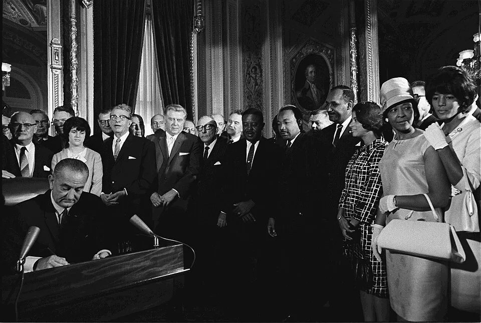 LyndonJohnson signs Voting Rights Act of 1965