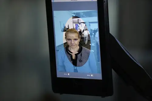 DHS Is Giving Local Cops a Face-Scanning App That Checks 250M Records