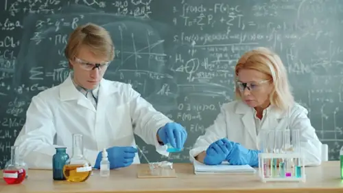 Trump Slashed Science Funding, Now Wants Credit for a 'Golden Age of Science'