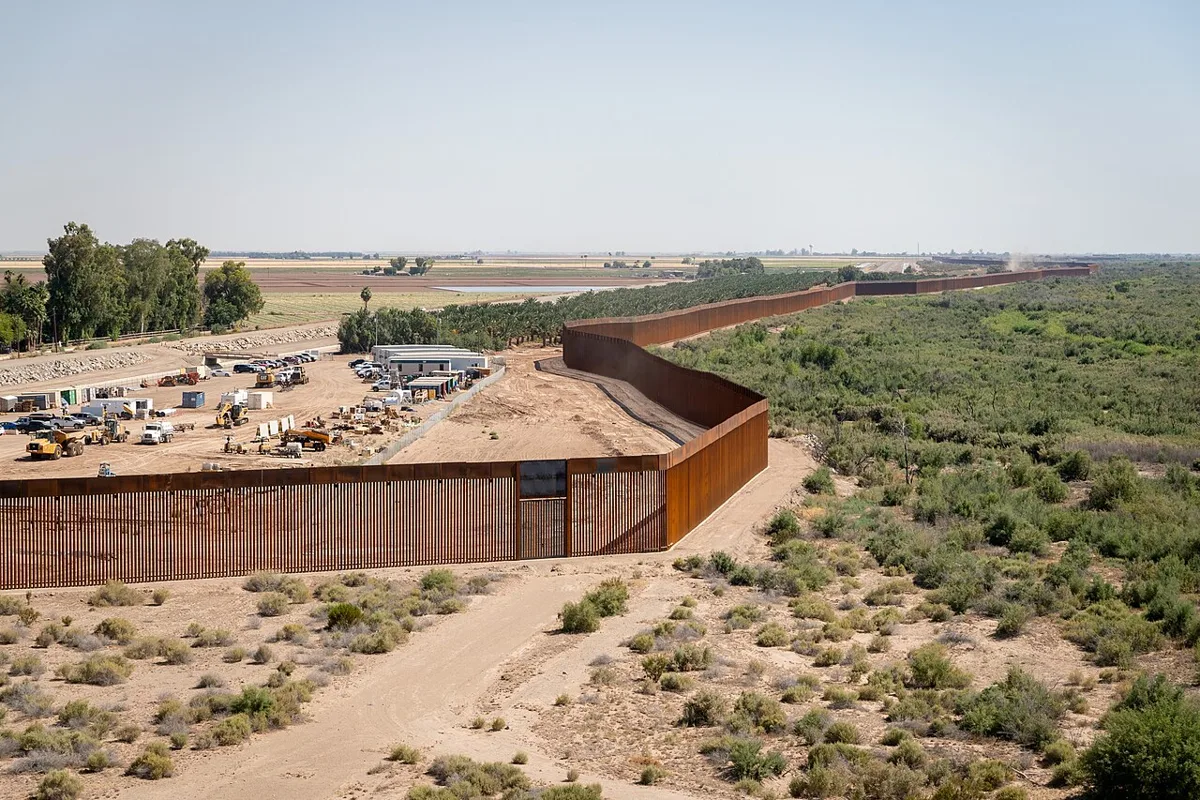 CntrctnCntns-NewBorderWallSystmPrjct-USCustoms&BorderProtection-USGov-03JUNE2020