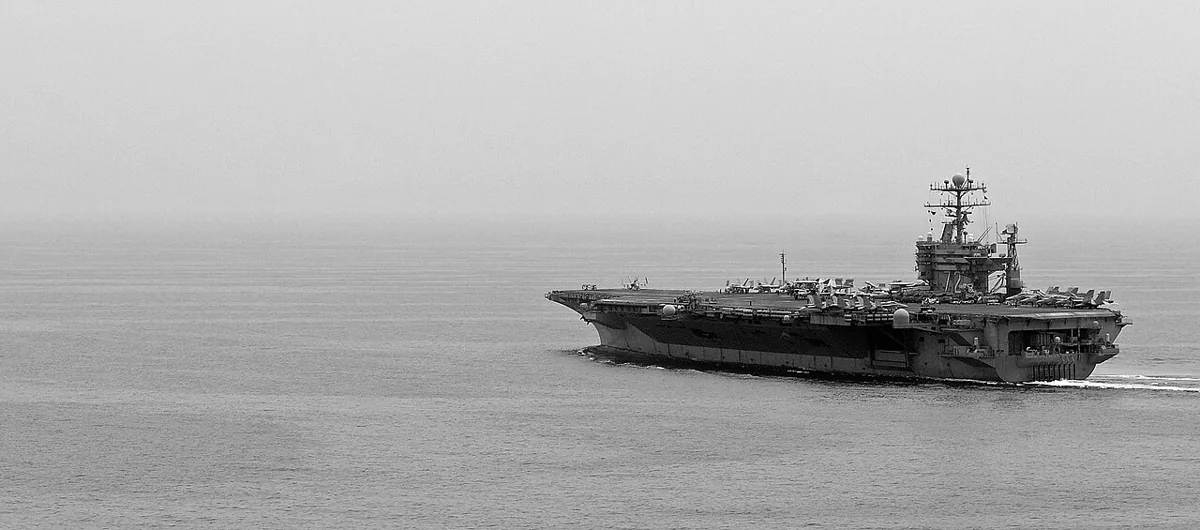 Flickr - Official U.S. Navy Imagery - USS Abraham Lincoln transits the Arabian Sea. (10)