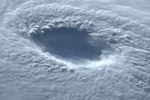 Typhoon Noul Forces 340,000 to Flee as China Braces for Direct Hit