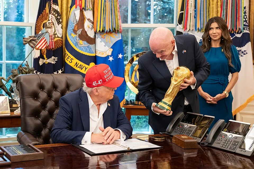 P20250822JB-1030 President Donald Trump and FIFA President Gianni Infantino announce the FIFA World Cup 2025 draw location