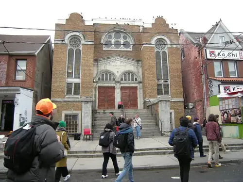 Toronto Teens Hired via Encrypted Apps to Shoot Synagogues for a Foreign Government